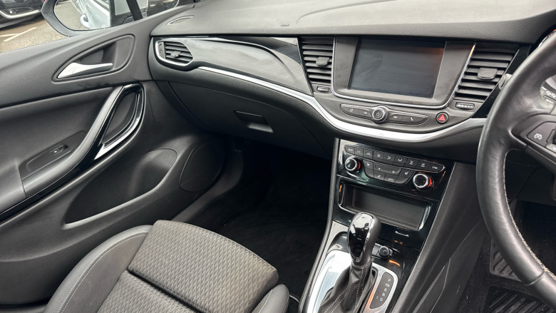 Vauxhall Astra 1.4T 16V 150 Griffin 5dr Auto [Start Stop] Petrol Hatchback